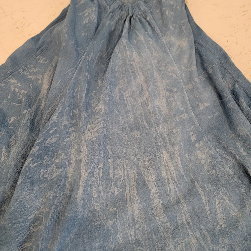 Blue Tye-Dyed Halter Dress With Embroidery - Picture 3 of 6